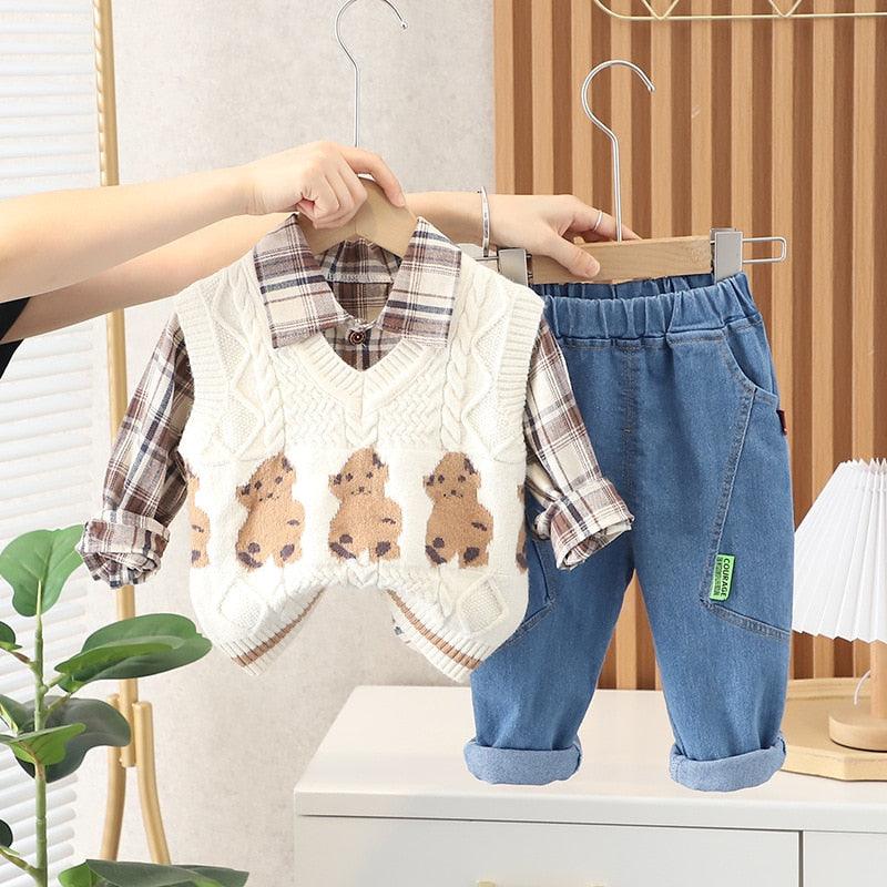 Conjunto 3 Peças Calça, Camisa Xadrez e Colete Urso