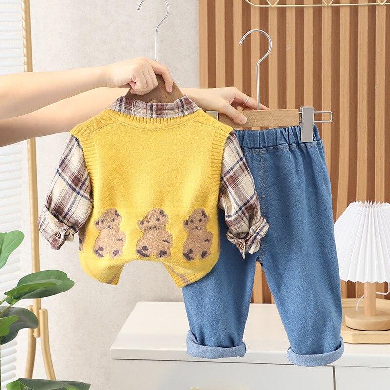 Conjunto 3 Peças Calça, Camisa Xadrez e Colete Urso